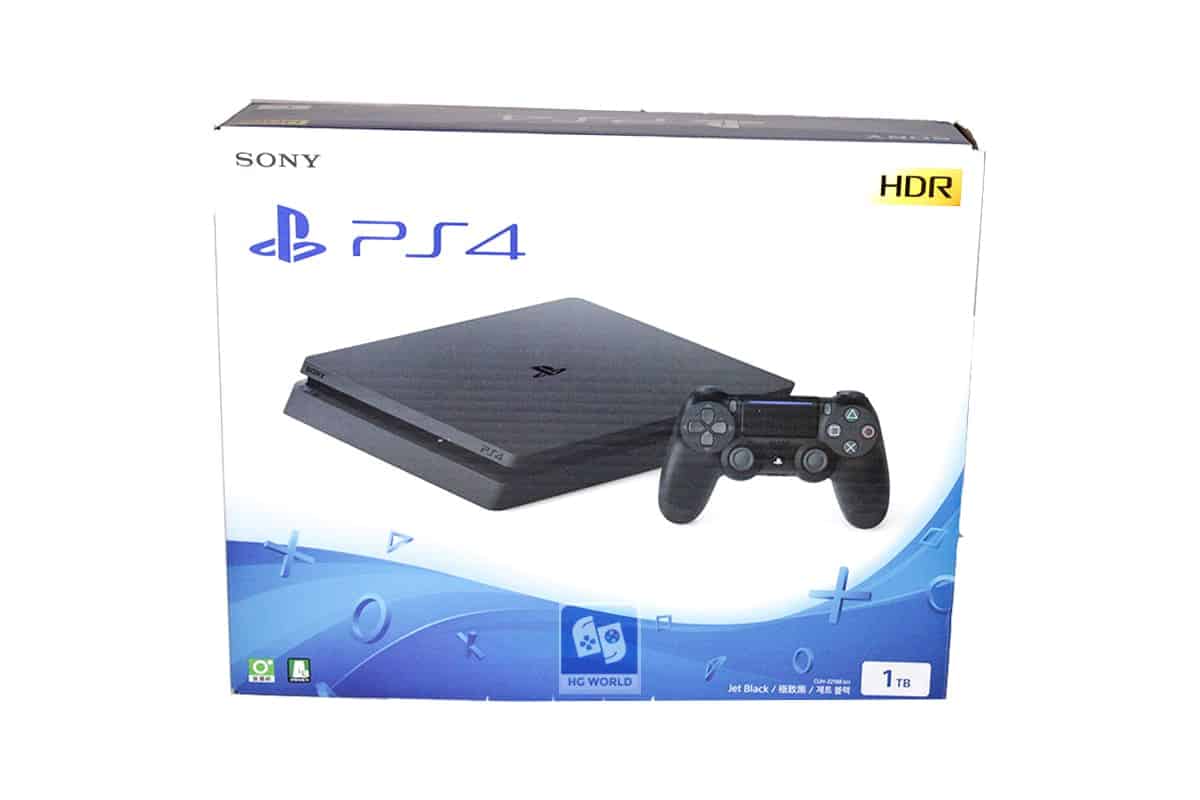 Play station outlet 4 slim